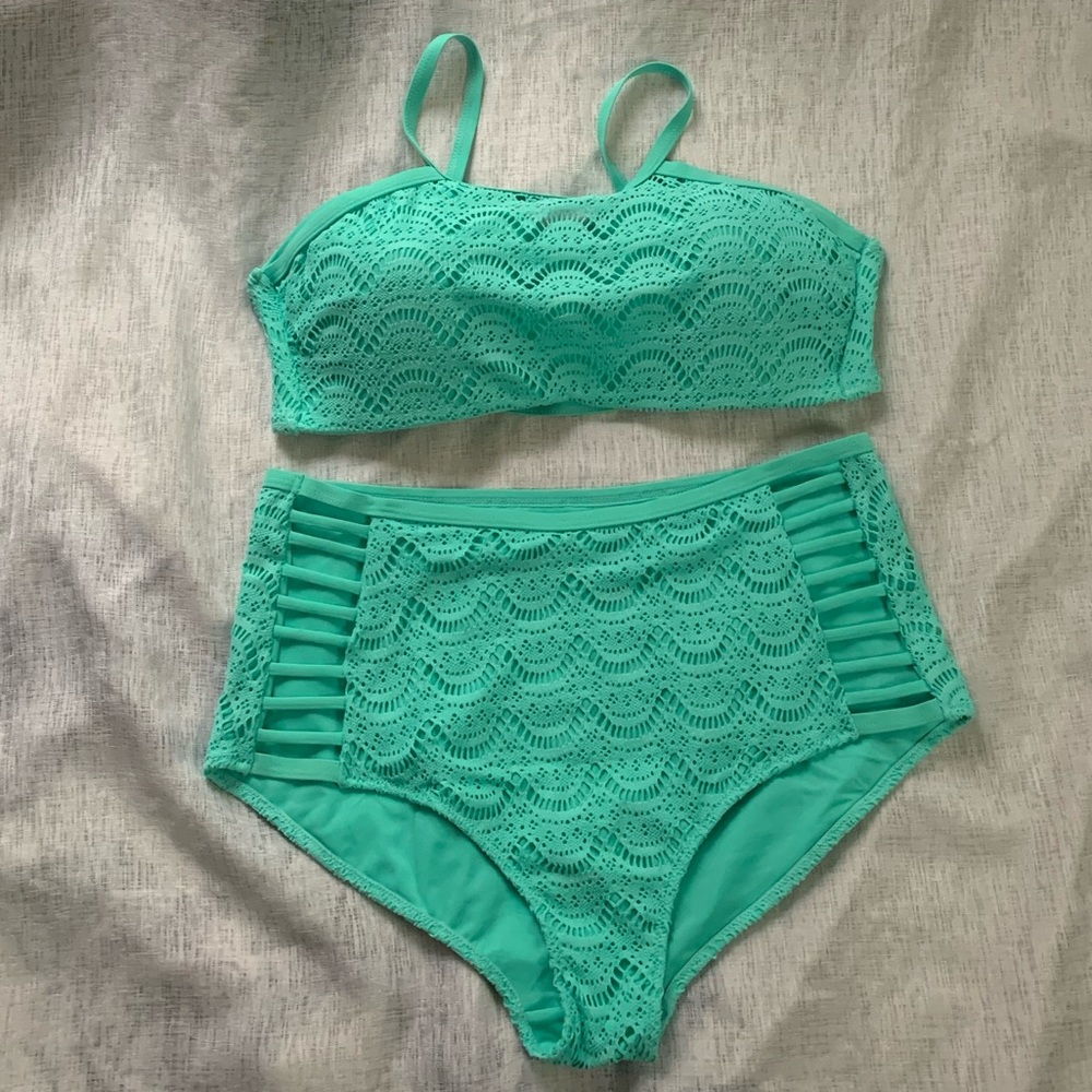 Coral Tropic crochet bikini size 2x